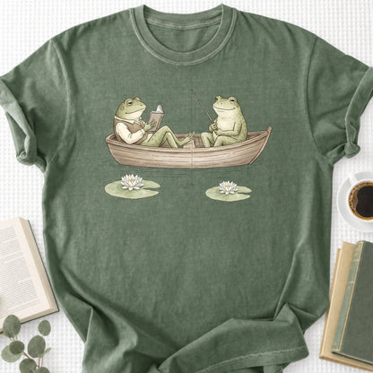 Frog Reading Cottagecore Unisex Shirt, Book Lover Gift