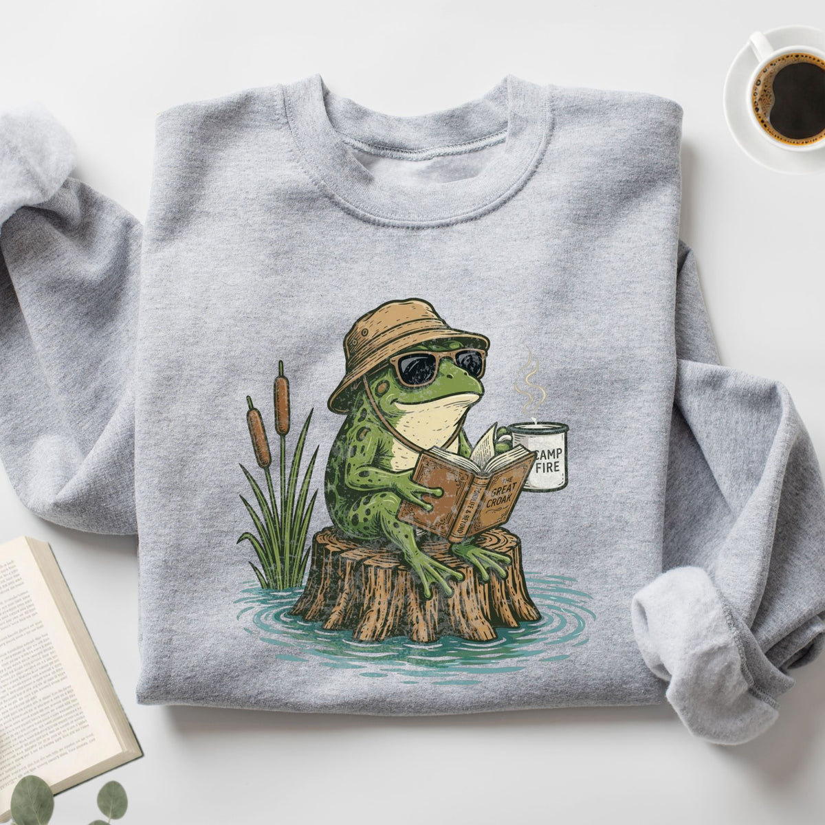 Frog Reading Book Unisex Sweatshirt