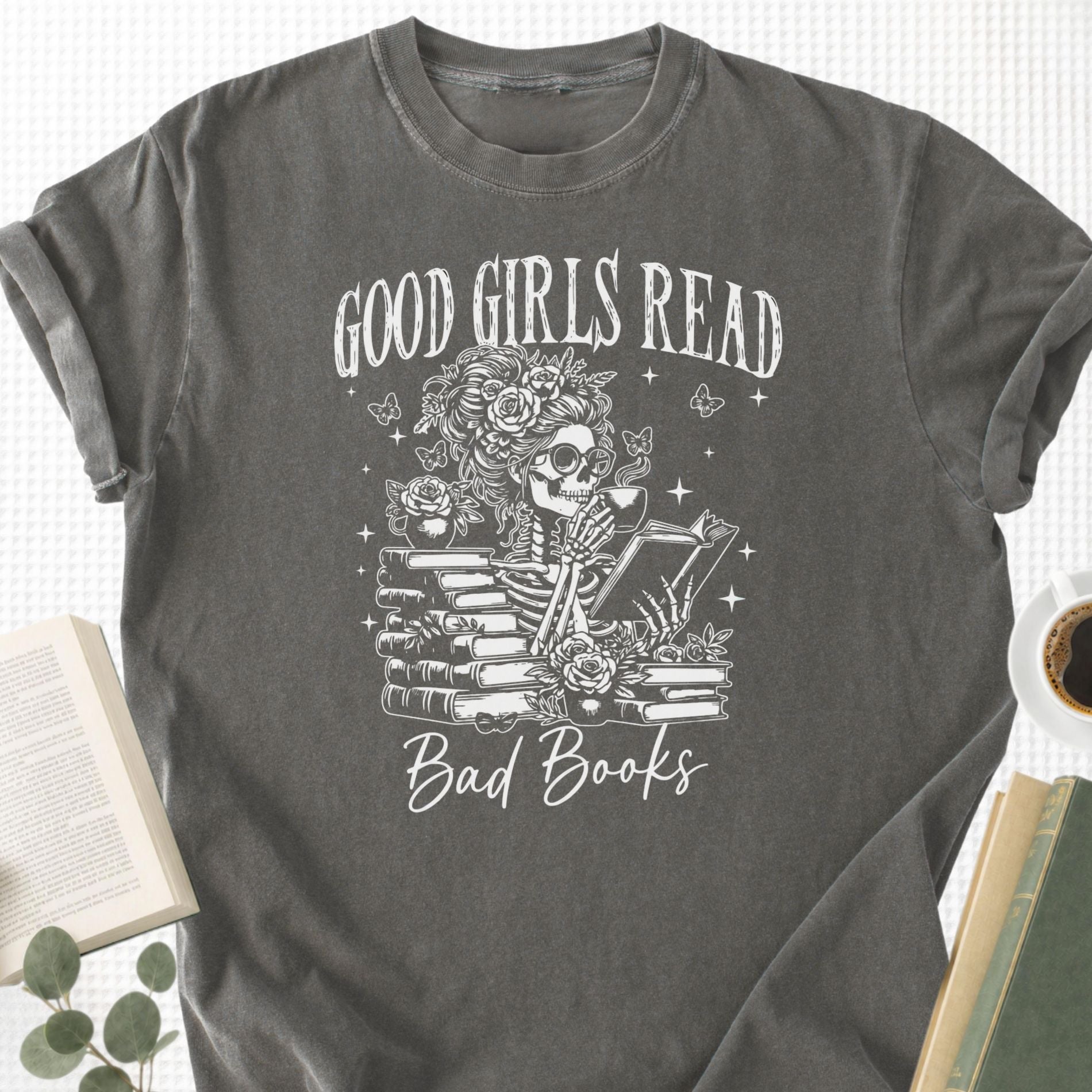Good Girls Read Bad Books Unisex T-Shirt