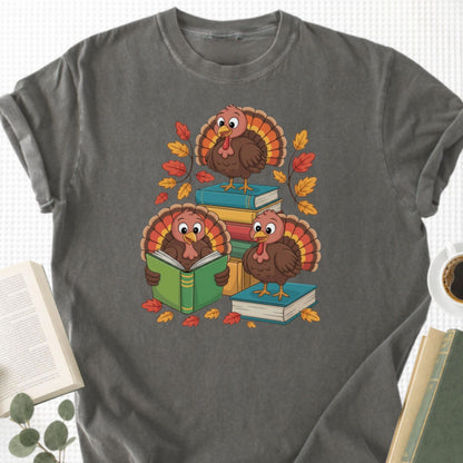 Turkey Reading Thanksgiving Unisex T-Shirt