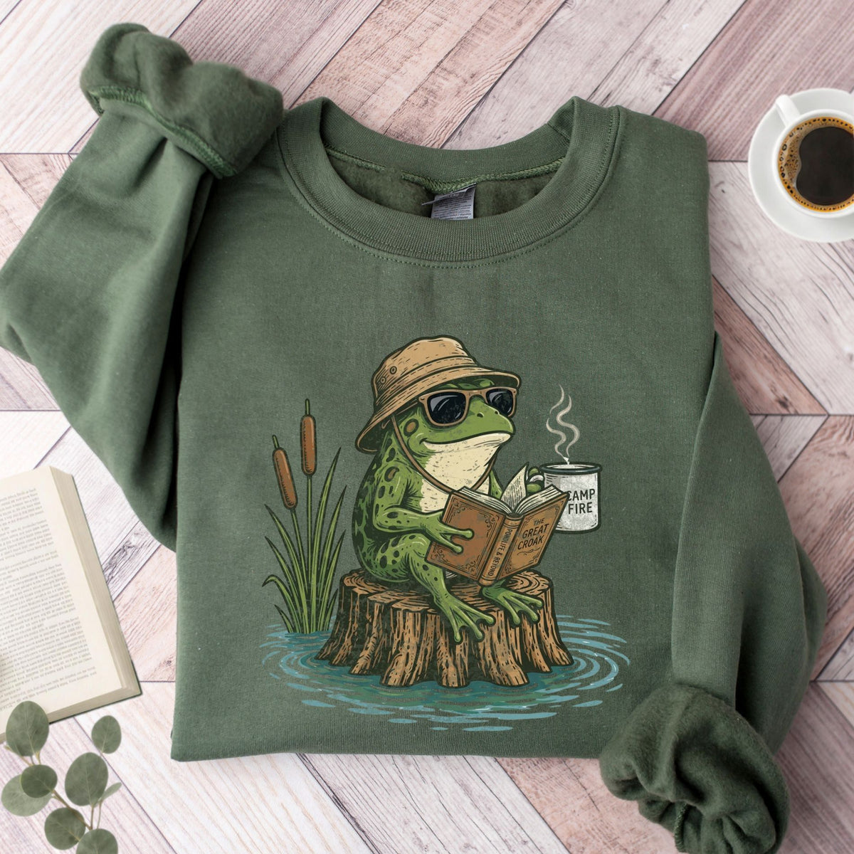 Frog Reading Book Unisex Sweatshirt