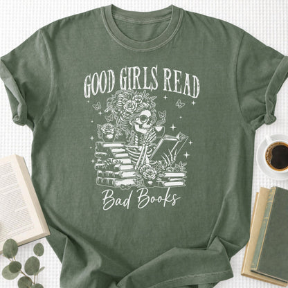 Good Girls Read Bad Books Unisex T-Shirt