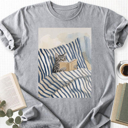Cat Reading Book Unisex T-Shirt