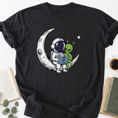 Book Lover Alien UFO Unisex T-Shirt - Book Social Club