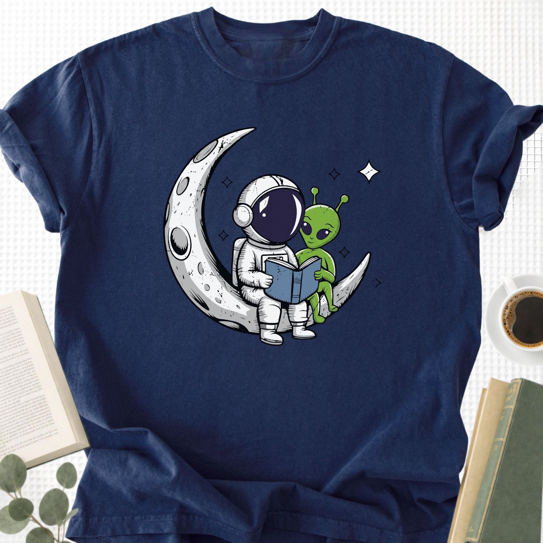 Book Lover Alien UFO Unisex T-Shirt - Book Social Club