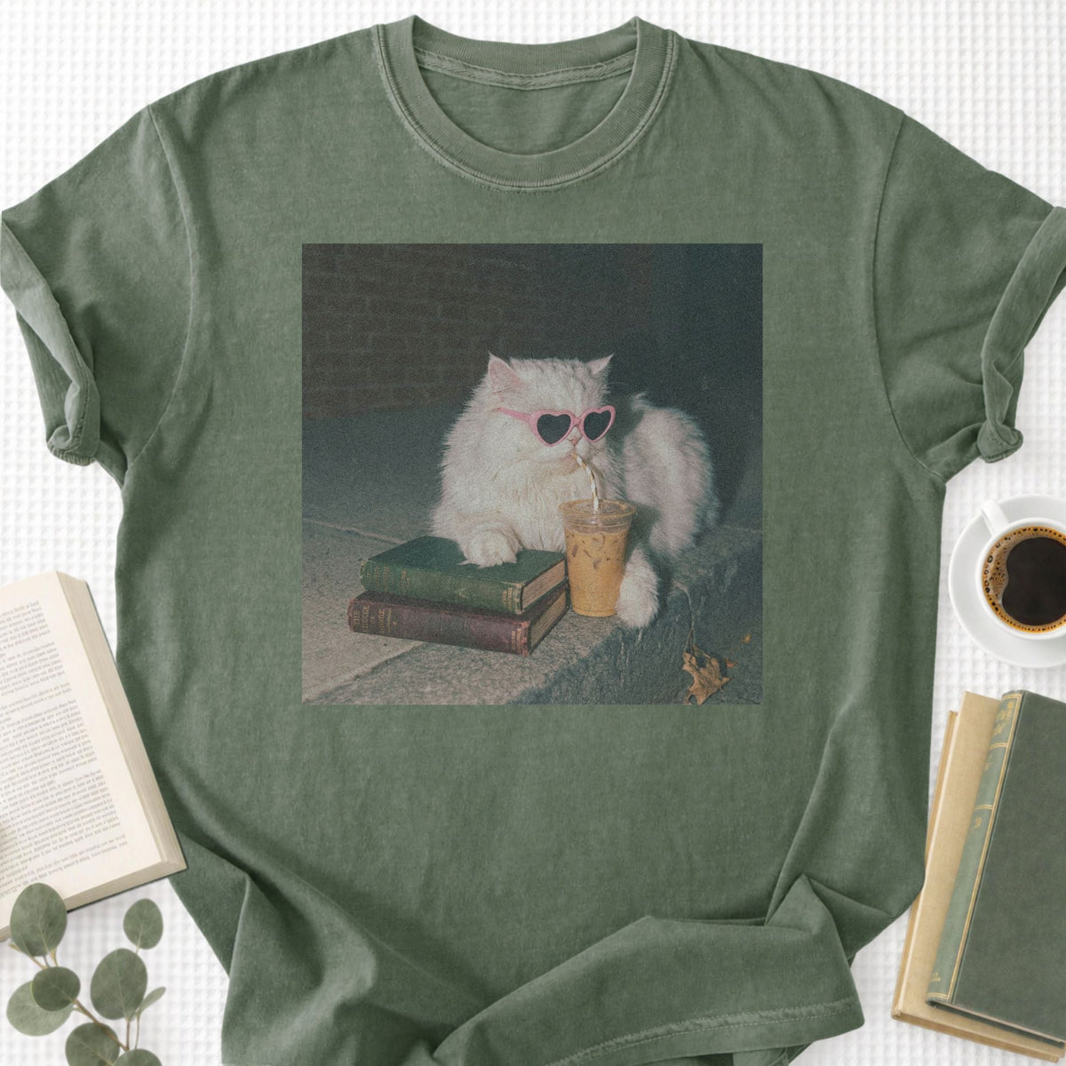 Reading Persian Cat Unisex T-Shirt - Book Social Club