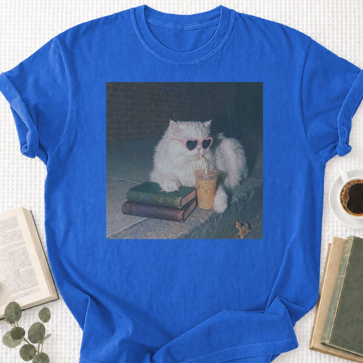 Reading Persian Cat Unisex T-Shirt - Book Social Club